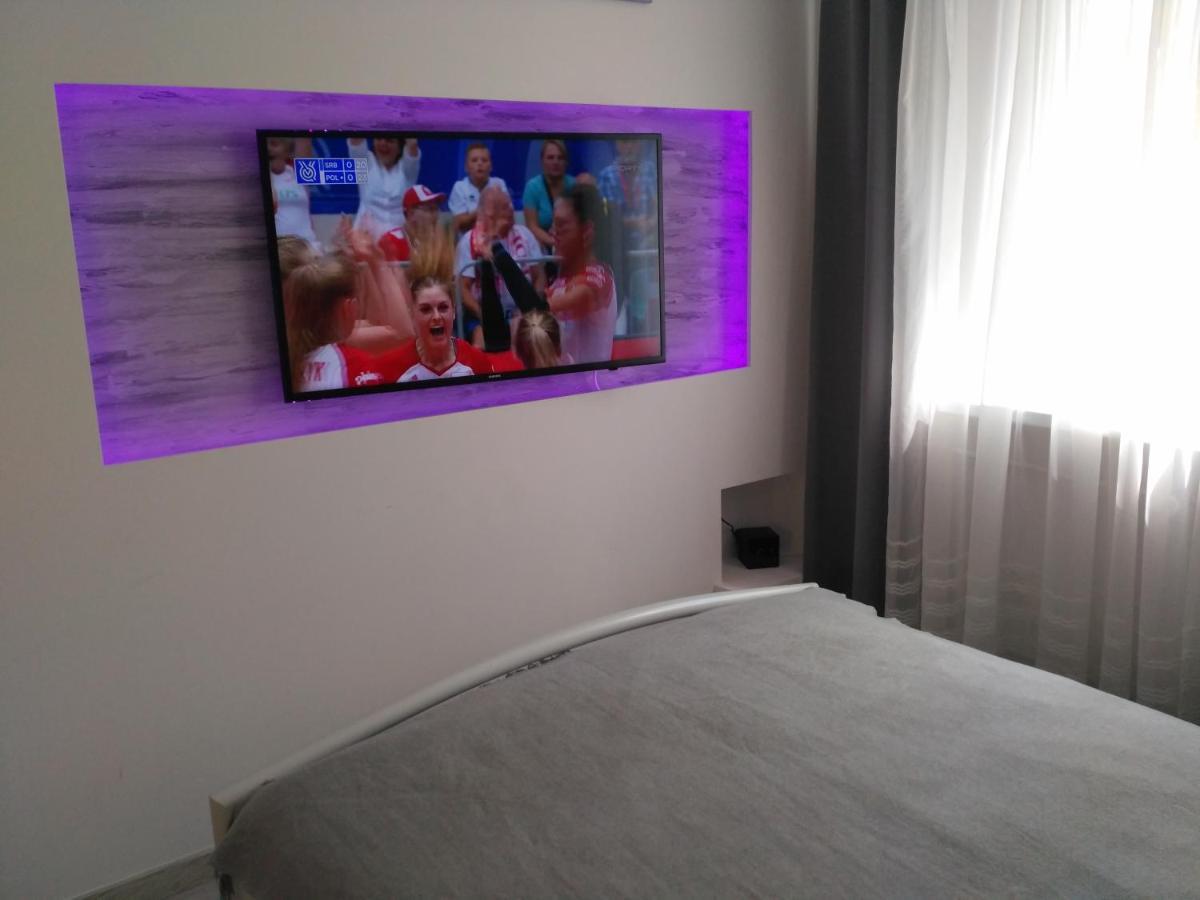 Apartament Unopuro W Centrum Gizycka 기지크코 외부 사진